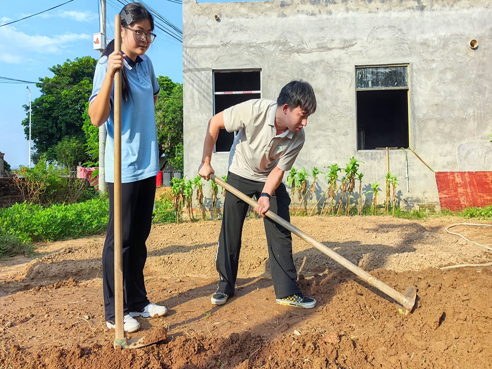 玉林正规叛逆少年教育中心怎么联系?实地走访与择校指南